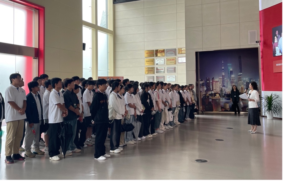 市政学院思政课图片2.jpg